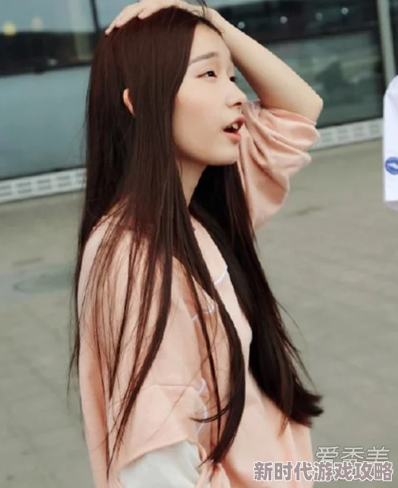 宅福利 你懂的 无圣光：网红小姐姐私下生活曝光，疑似与富豪传绯闻