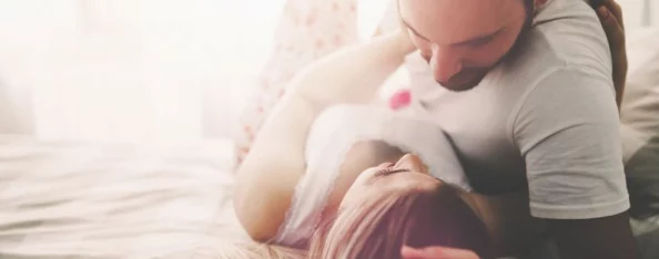 女人高潮69XXXX喷谢，感受极致快感与释放的瞬间，探索女性欲望的深层次体验与情感交融