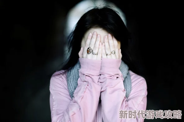 风流肥女大BBBBBB：她的生活方式引发热议，网友们纷纷发表看法，究竟是魅力四射还是另有隐情？