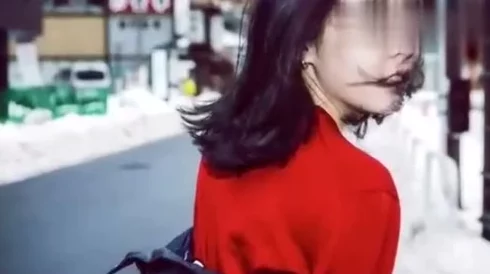 风流肥女大BBBBBB：她的生活方式引发热议，网友们纷纷发表看法，究竟是魅力四射还是另有隐情？