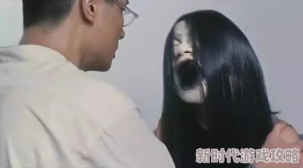 香港三级艳鬼电影：经典与现代的结合，重温那些年让人难忘的惊悚与情色之旅