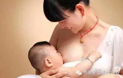 巨ru麻麻奶水喷湿润，网友热议其背后故事，引发众多讨论与关注，成为社交媒体热门话题