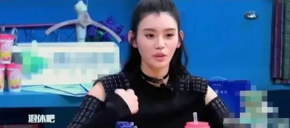 跳着跳着衣服没了,近日一段搞笑视频在社交媒体上引发热议,网友们纷纷分享自己的类似经历 跳着跳着衣服没了,近日一段搞笑视频在社交媒体上引发热议,网友们纷纷分享自己的类似经历