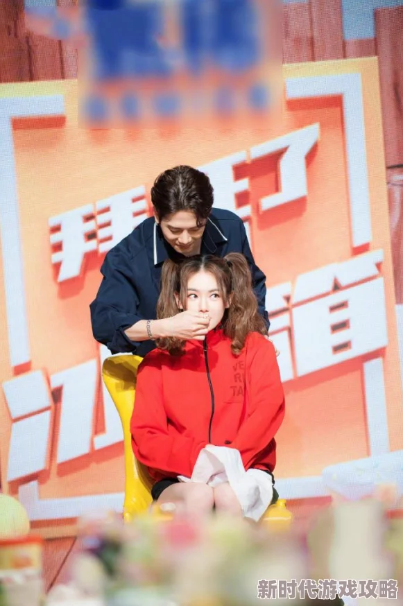 美女脱衣服无遮挡最近在社交媒体上引发热议，成为网络红人