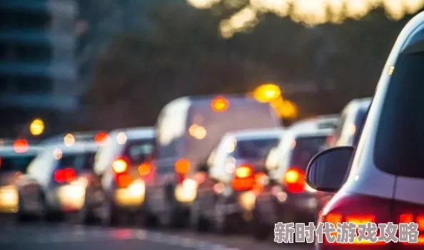 车多到炸的年下春运期间，全国各地交通拥堵现象严重，人流量和车流量激增导致道路不堪重负