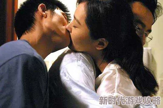 日本A级理论日本电影BIS是一部以成人题材为主的影片，讲述了情欲与艺术的交织