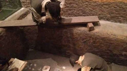 山村寡妇一级A片免费播放最近山里发现了神秘的古墓，引发考古热潮