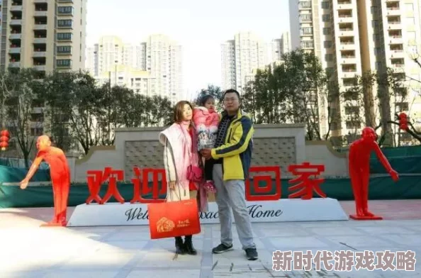 门卫董以微笑迎接每一天传递温暖与希望