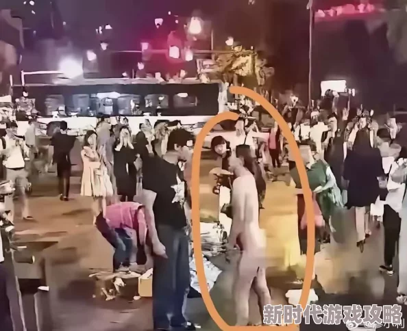 女生脱裤子让男生捅后续来了更多细节曝光引发网友热议