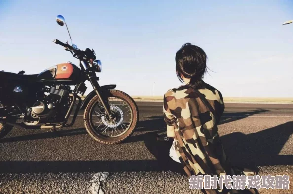 摩托车上不小心进入岳骑行者意外发现隐藏美景吸引众多游客