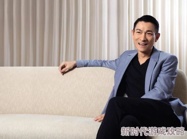 在教室里做努力学习是通往成功的桥梁相信自己每一天都在进步
