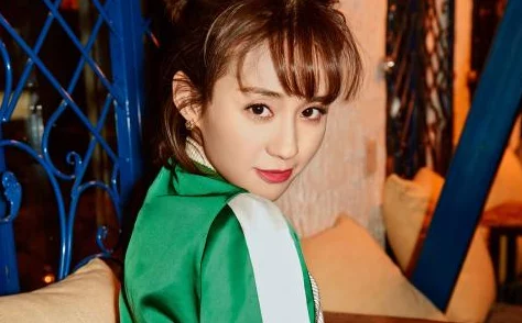 白洁公交车被挺进体内H网友称低俗无聊缺乏创意