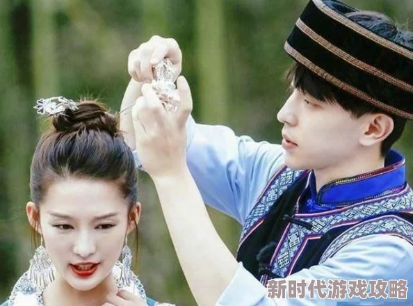震惊！当红小花旦片场与神秘男子“嗯嗯啊啊啊啊啊啊啊啊”疑似恋情曝光