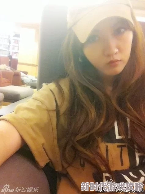 校花第一次全网独家曝光引发热议百万网友在线观看 校花第一次全网独家曝光引发热议百万网友在线观看