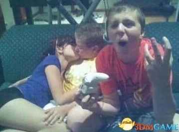 李毅吧男女啪啪嘿咻嘿咻网友曝光低俗内容引发网络热议 李毅吧男女啪啪嘿咻嘿咻网友曝光低俗内容引发网络热议