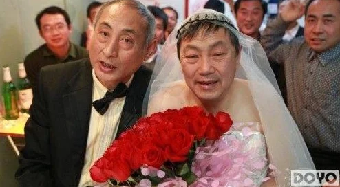 国产老头Gay和老头Gay123网友评论：辣眼睛，毁三观，希望有关部门管管