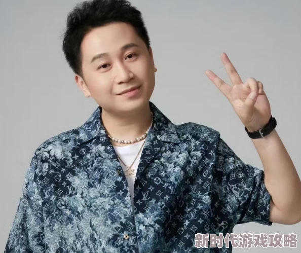 尿进去好好含着h该短语包含侮辱性和令人不适的内容，可能涉及网络暴力或性骚扰，建议远离此类信息