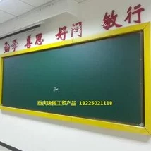 地铁逃生新爆料：白板VS黑板，哪个防御装备更胜一筹？