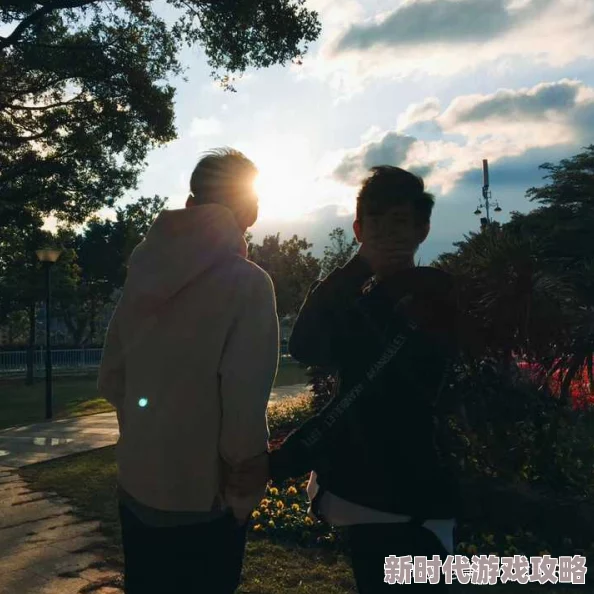 国产男男Gay 体育生图片为什么画面唯美充满艺术感和青春气息为何令人心动
