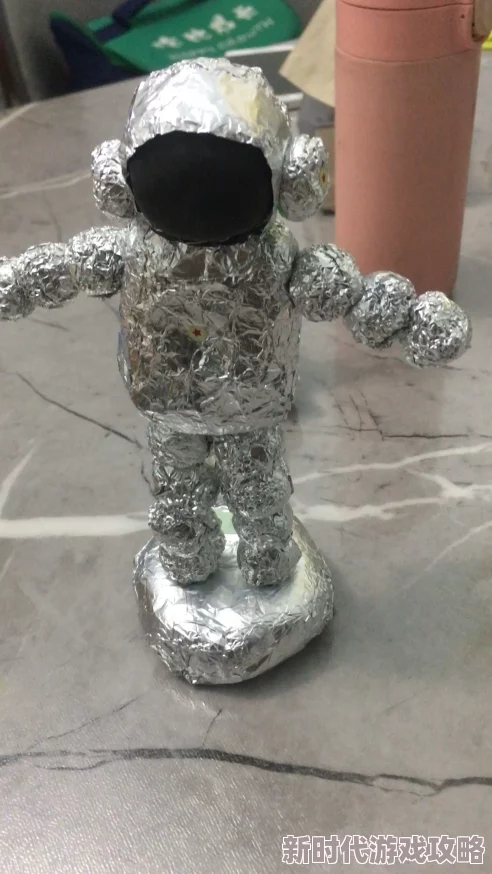 2025年热门DIY教程:用特制环保纸打造炫酷太空狼人工程师手工作品方法 2025年热门DIY教程:用特制环保纸打造炫酷太空狼人工程师手工作品方法